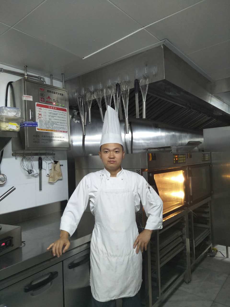 技术人员